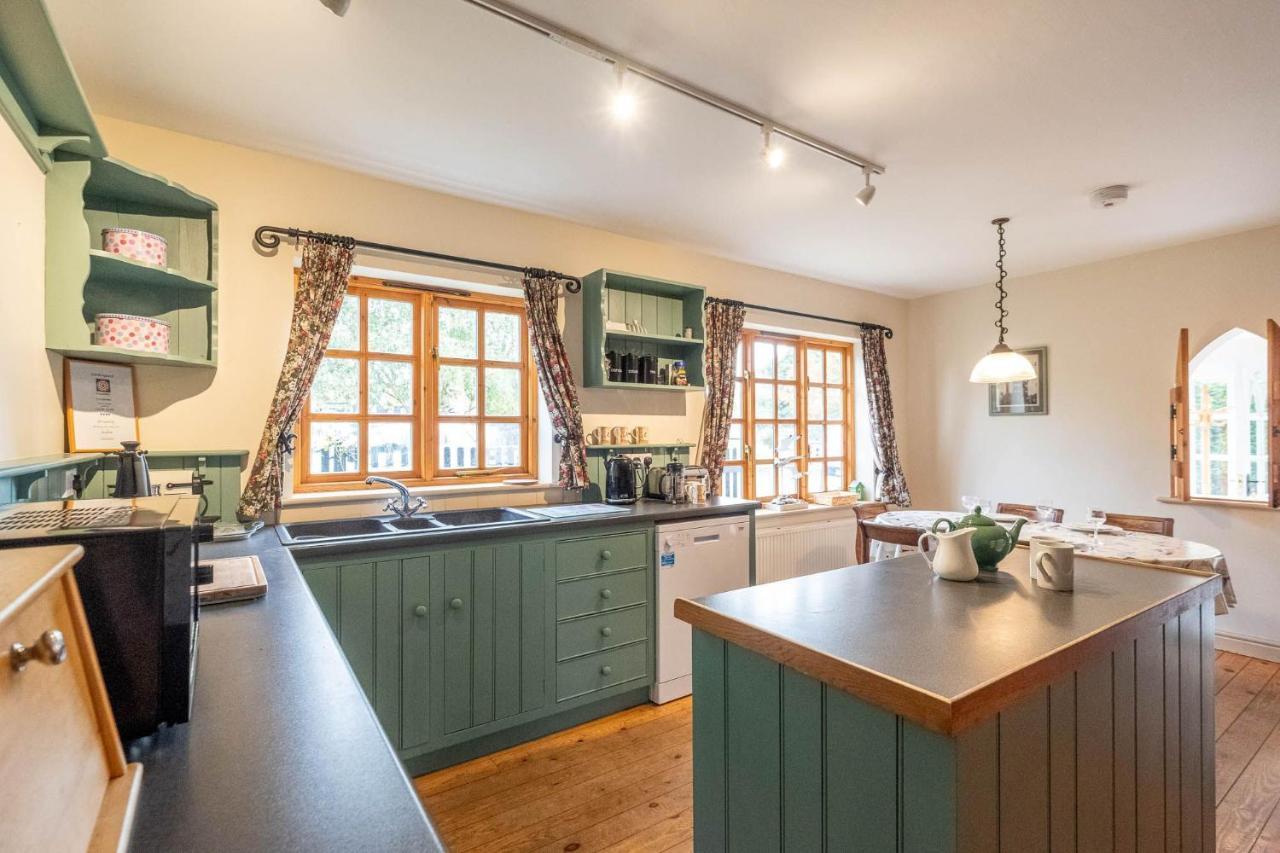 Micawbers - Aldeburgh Coastal Cottages 소펜네스 외부 사진